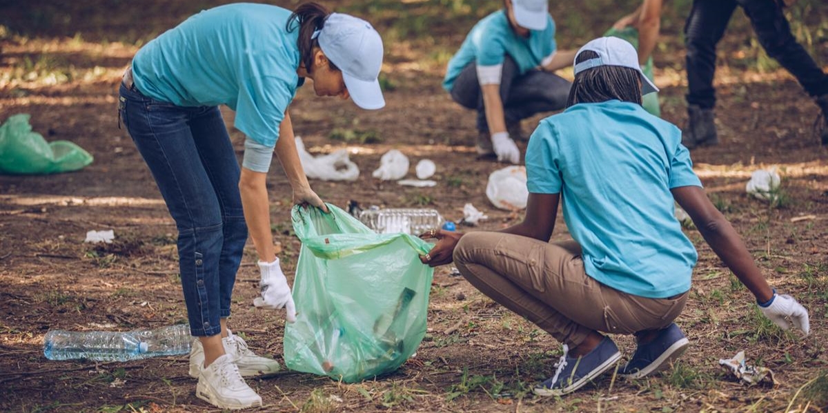 Picking up litter